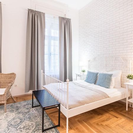 Super Central - Quiet Sleep Budapest Ngoại thất bức ảnh