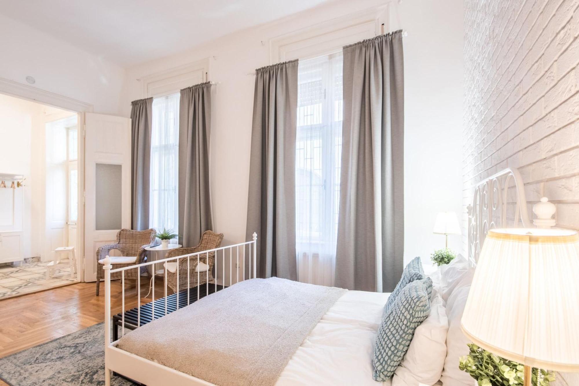 Super Central - Quiet Sleep Budapest Ngoại thất bức ảnh