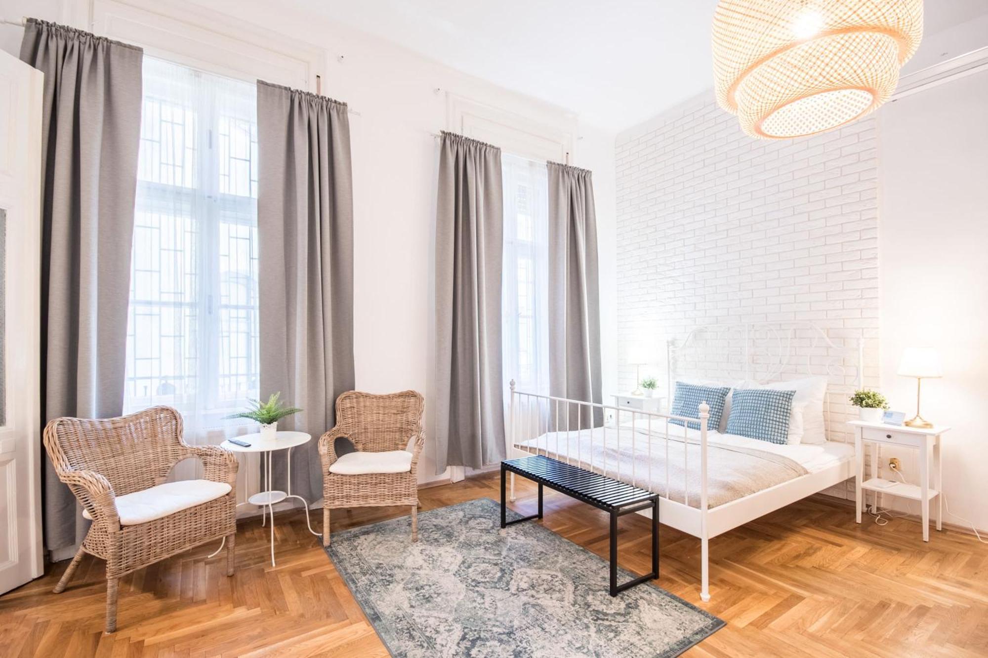 Super Central - Quiet Sleep Budapest Ngoại thất bức ảnh