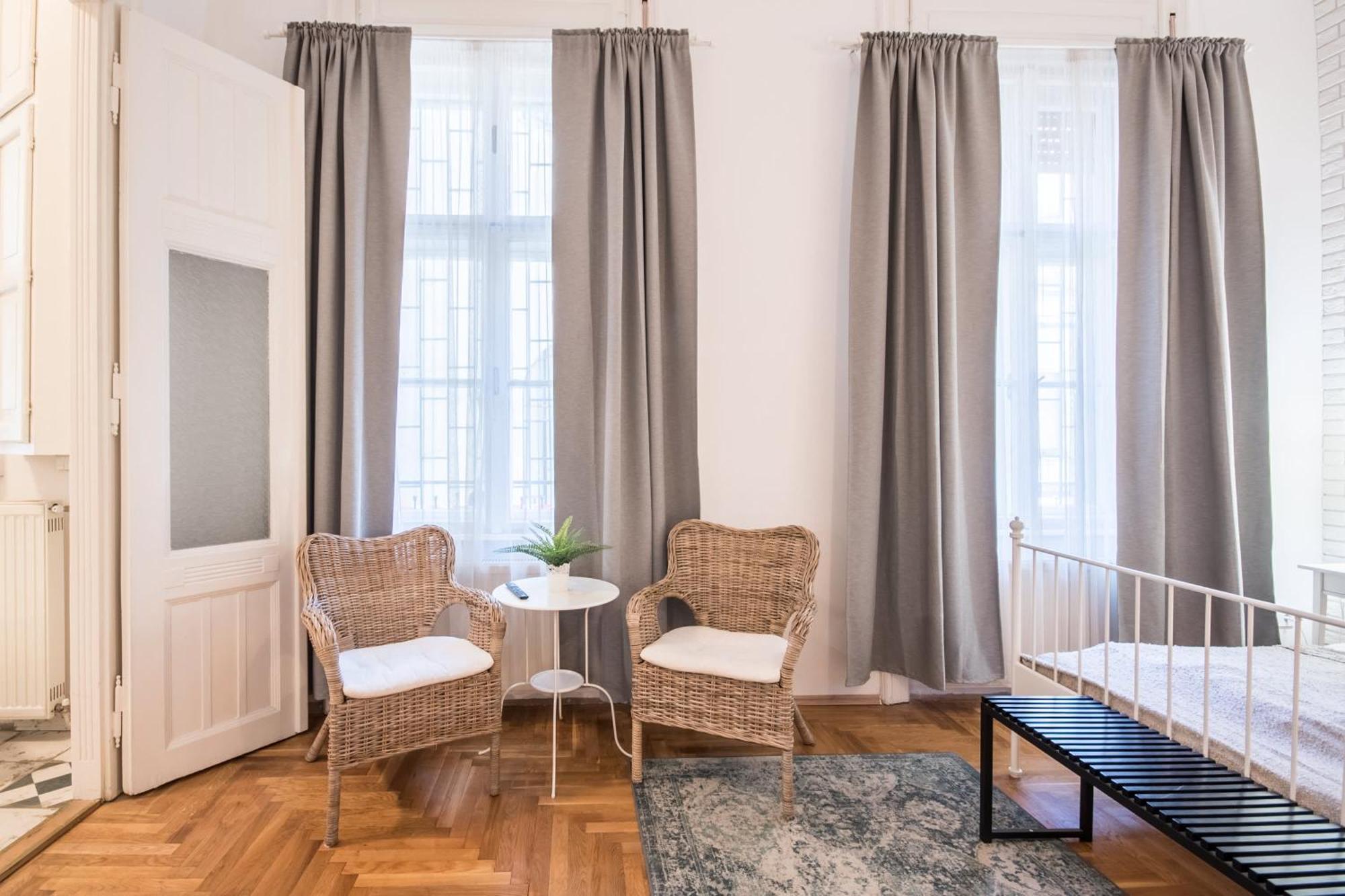 Super Central - Quiet Sleep Budapest Ngoại thất bức ảnh