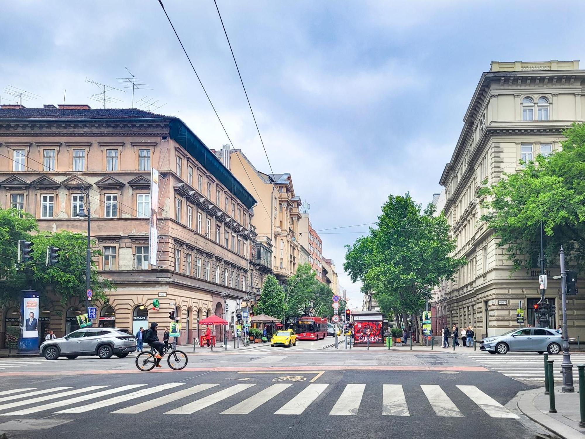 Super Central - Quiet Sleep Budapest Ngoại thất bức ảnh